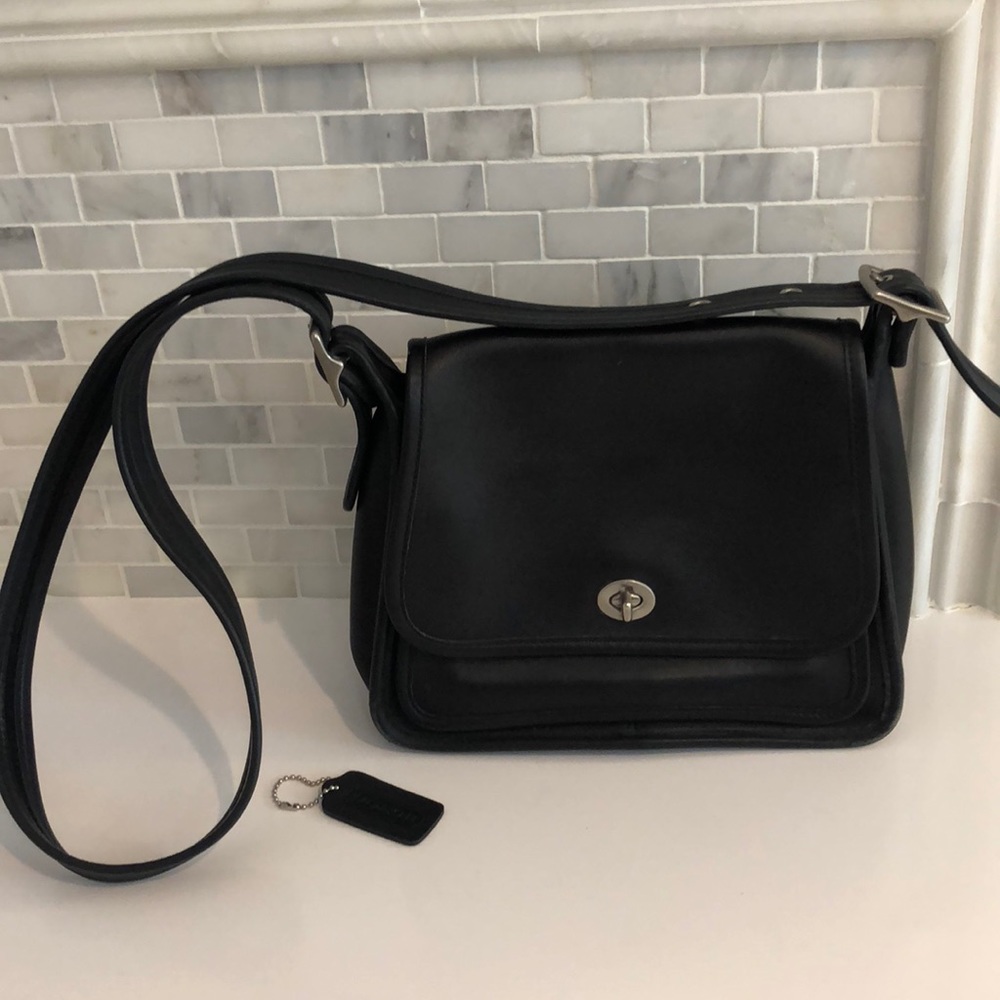 Vintage Coach purse navy with silver hardware